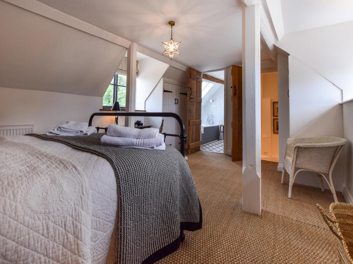 Browns Cottage Чиппинг-Нортон Экстерьер фото