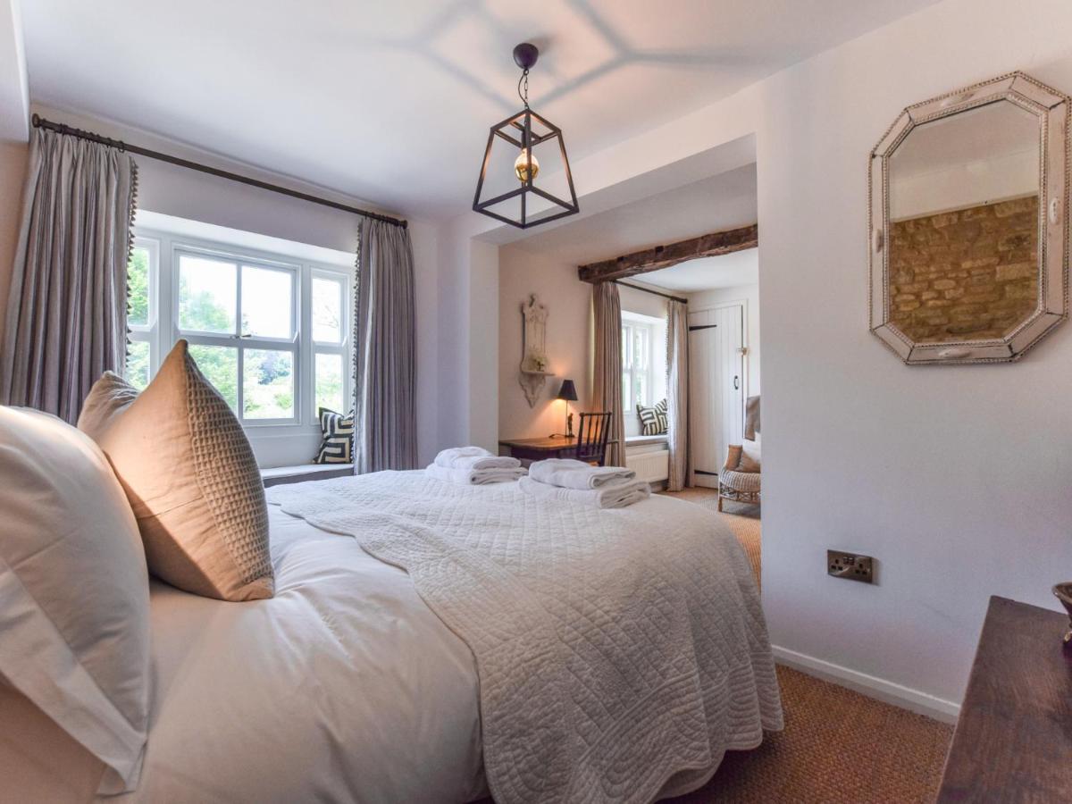 Browns Cottage Чиппинг-Нортон Экстерьер фото